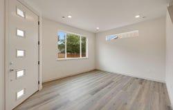 525 S 10th St, Berthoud, CO 80513
