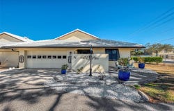32 PEBBLE ROCK Drive, VENICE, FL 34293