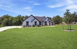 2017 Forest Bridge Drive, Azle, TX 76020