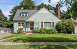 2525 Main St, La Crosse, WI 54601