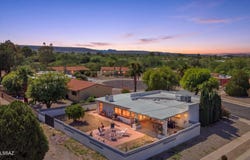 32 E La Espina, Green Valley, AZ 85614