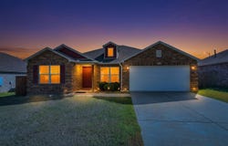 6096 Saddle Hill Drive, Alexander, AR 72002
