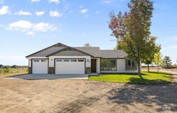 26938 Breakaway Ln, Caldwell, ID 83607