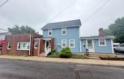 120 Main St, Sayreville Boro, NJ 08872-1147