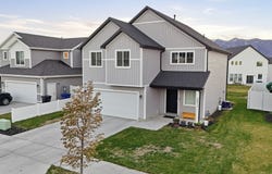 2011 WREN Cir, Logan, UT 84321