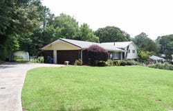 3911 PERKERSON DRIVE, ANNISTON, AL 36201