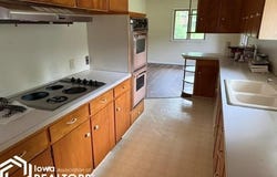 312 E Overmeyer Drive, Algona, IA 50511
