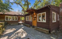 33 Oakwood, Orinda, CA 94563