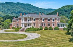 1066 Greyledge Rd, Buchanan, VA 24066