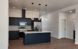 607 Ruby Ct, Grandview, WA 98930