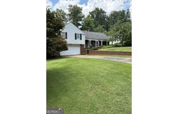 645 Patrick Place, Sandy Springs, GA 30328