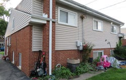 799 S Hawthorne Avenue, Elmhurst, IL 60126