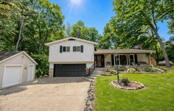 W6569 County Rd F, Cascade, WI 53011