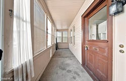 479 8th Avenue, Troy, NY 12182
