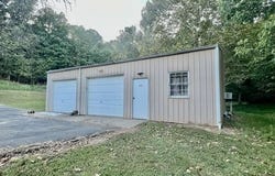 264 Chestnut Oak Road, Kuttawa, KY 42055