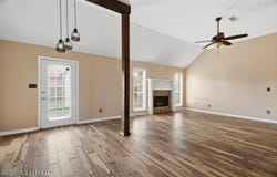 112 E Magnolia Place, Pearl, MS 39208