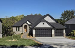 257 Ootsima Way, Loudon, TN 37774