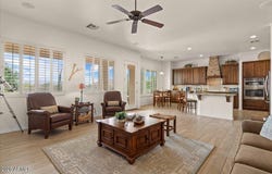 9331 E GRANDVIEW Street, Mesa, AZ 85207