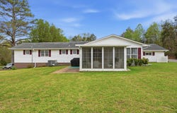9 PINE Dr, Double Springs, AL 35553