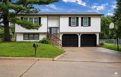 1300 Frontier Lane, Manhattan, KS 66503