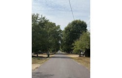 811 Richards Drive, Mountain Grove, MO 65711