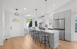 5465 Gideons Lane, Excelsior, MN 55331