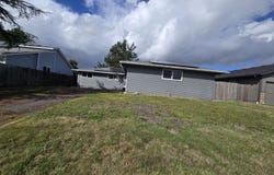 158 ALTURAS Dr, Kelso, WA 98626