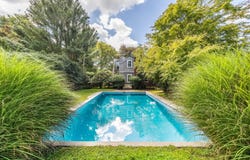 28 PUDDING HILL LN, East Hampton, NY 11937
