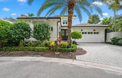 104 Lanitee Circle, Jupiter, FL 33458