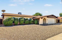 4633 W LAWRENCE Lane, Glendale, AZ 85302