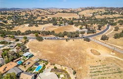 Gateway Drive, Paso Robles, CA 93446