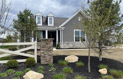 913 Arthur Trail, Aurora, OH 44202