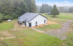 25455 L Drive, Albion, MI 49224