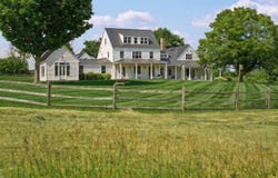 83 Town Farm Hill Road, Hartland, VT 05048