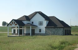 701 Peacock Road, Paris, KY 40361