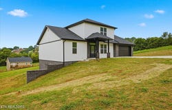 415 Sunrise Ridge Drive, Jefferson City, TN 37760