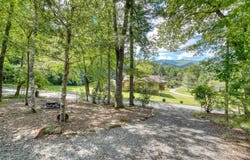 694 Ruby Lake Drive, Hiawassee, GA 30546