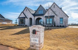 11501 Skyline View, Guthrie, OK 73044