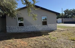 1208 S Ike Ave, Monahans, TX 79756