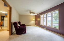 15 11th Ave SE, LeMars, IA 51031