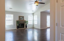 921 W Terrace Drive, Hanford, CA 93230