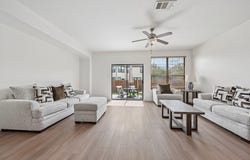 344 Matthews Ln, Kyle, TX 78640
