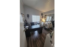 327 W Wilson St, Costa Mesa, CA 92627