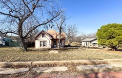 306 W 3rd Street, Cisco, TX 76437
