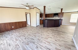 923 FM 1683, TX 77962