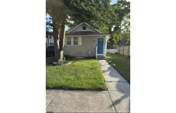 14 E Pierson Ave, Somers Point, NJ 08234-8014