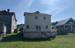 611 Dewey Avenue, WV 26170