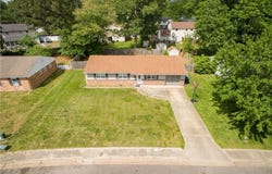3340 Lakecrest Road, Virginia Beach, VA 23452
