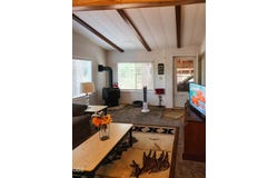 350 Hamilton Avenue, Cave Junction, OR 97523