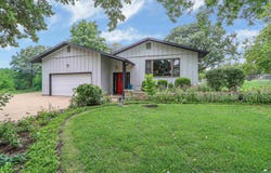 1731 Cedar Crest Drive, Manhattan, KS 66503